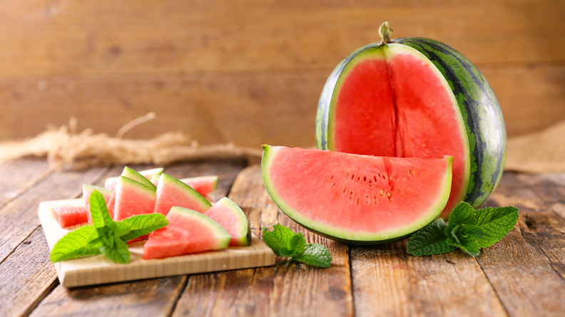 19355548_UK_Article_FestiveFood_Carousel_Watermelon