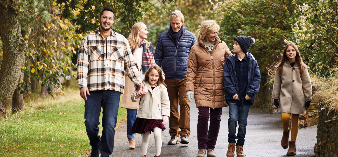 Blog_Christmas_Gifting_walkinginthepark_desktop