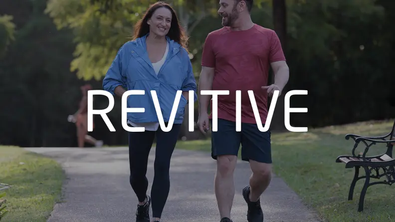 au-july-georgie-parker-thumbnail