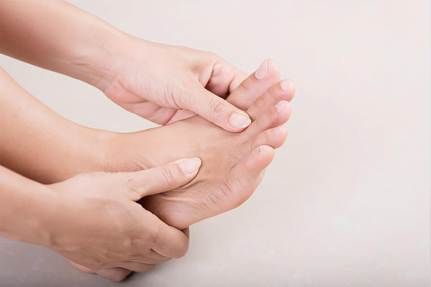 Foot pain Tingling in Feet REVITIVE Circulation Booster